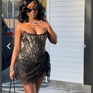 Heiress Beverly Hills BLACK LACE CORSET DRAPED MINI DRESS